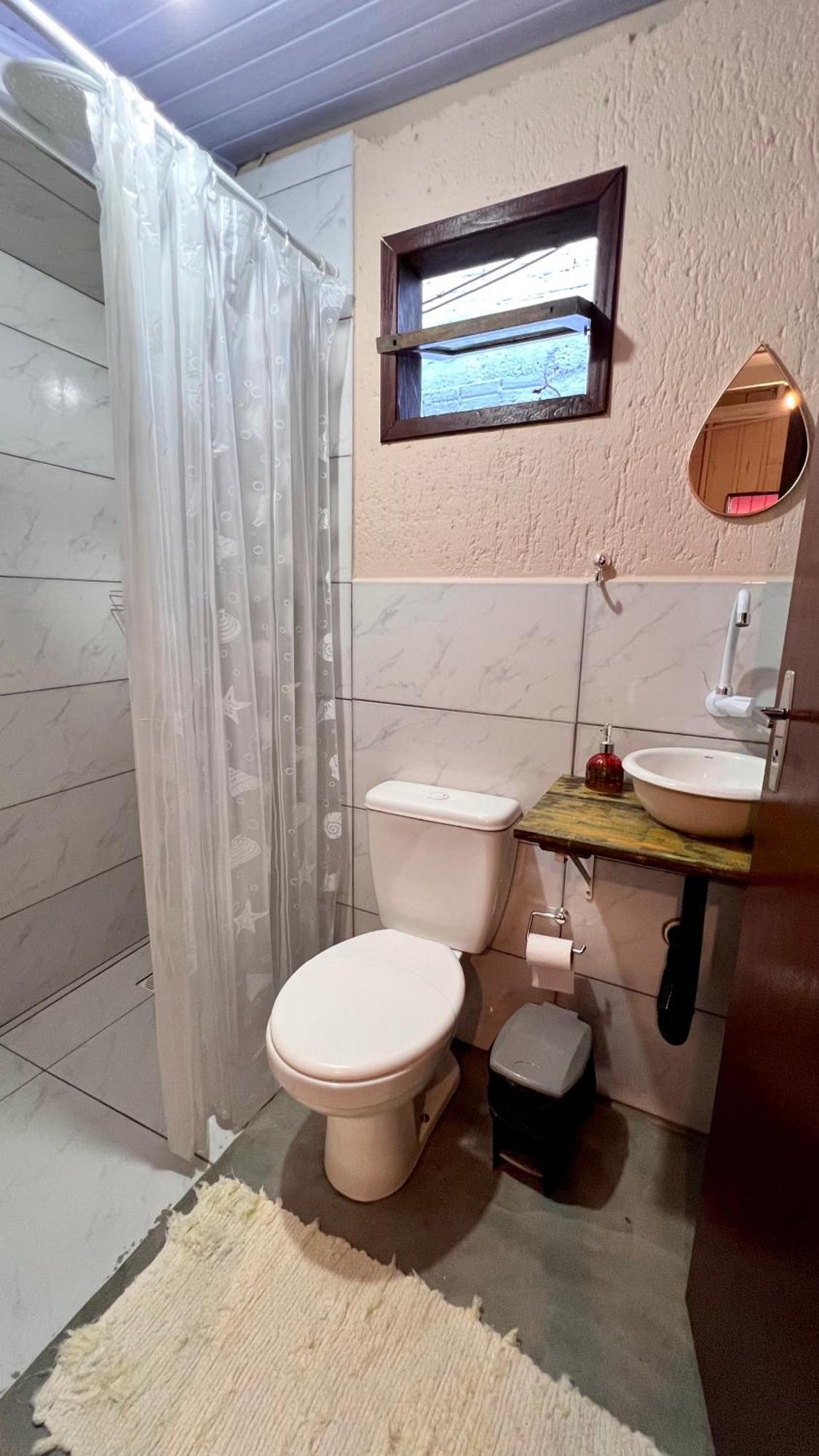 Hostel Antonio Pescador - Centro Da Guarda do Embaú Cameră foto